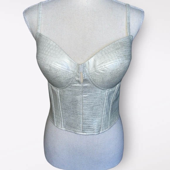 SAY WHAT Boned Bustier Corset Faux Leather Croc Print Pearly White Size Medium - Picture 12 of 13